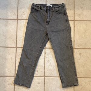 Curve Love The Ankle Straight Ultra High Rise